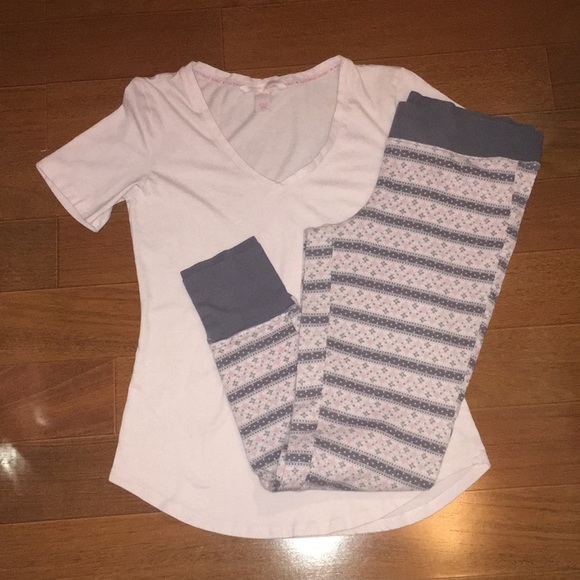 Victoria's Secret Other - Victoria’s Secret 2 Piece Pajamas Set Medium